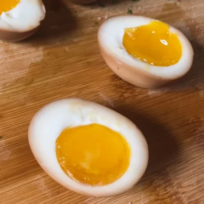 Маринованные яйца для рамена
