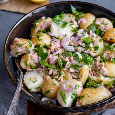 Картофельный салат с тунцом